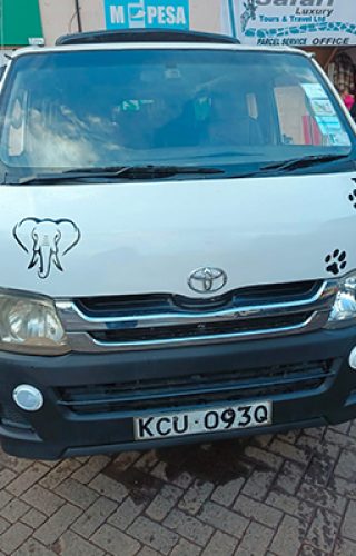 Safari Van 4.jpeg Safari Van 4.jpeg